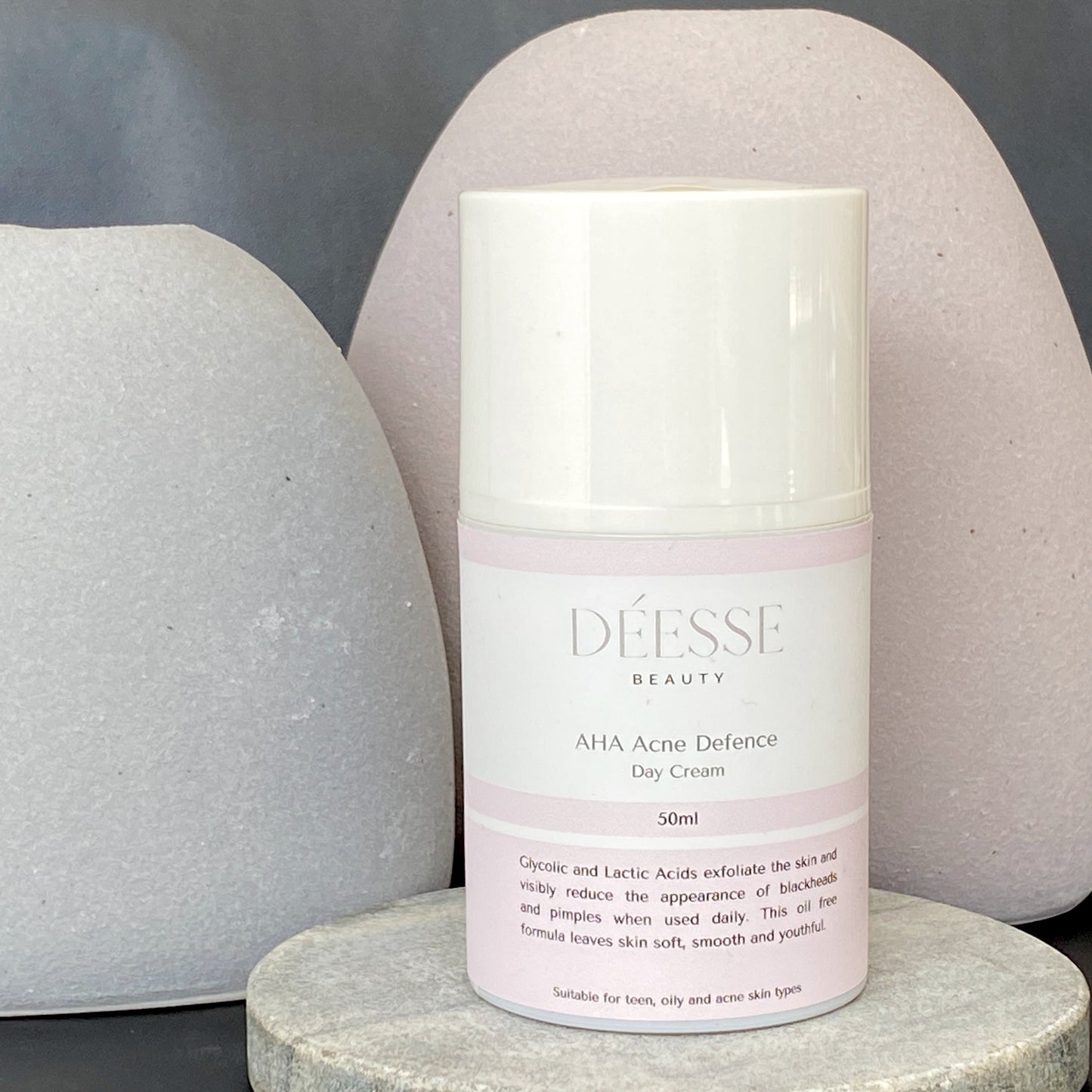 AHA Acne Defence Day Cream
